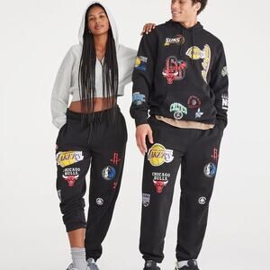 ❗Men's GUC NBA LOGO Joggers In Size Medium! Patchwork Joggers with pockets!❗